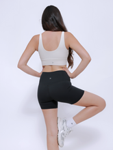 Load image into Gallery viewer, Stride Mid Thigh Shorts 6” in Jet Black