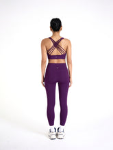 Load image into Gallery viewer, Essential Leggings in Berry Sangria