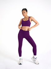 Load image into Gallery viewer, Essential Leggings in Berry Sangria