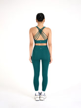 Load image into Gallery viewer, Essential Leggings in Mojito