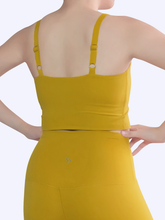 Load image into Gallery viewer, Adapt Crop in Butter