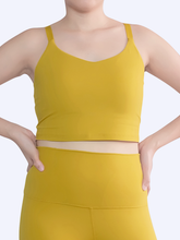 Load image into Gallery viewer, Adapt Crop in Butter