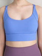 Load image into Gallery viewer, Form Twist Bra in Ocean