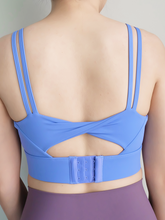 Load image into Gallery viewer, Form Twist Bra in Ocean
