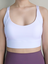 Load image into Gallery viewer, Form Twist Bra in White
