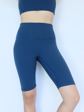 Load image into Gallery viewer, Energy Biker Shorts 9" in Navy