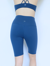 Load image into Gallery viewer, Energy Biker Shorts 9" in Navy