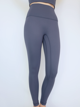 Load image into Gallery viewer, Essential Leggings in Stone