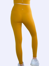 Load image into Gallery viewer, Essential Leggings in Honey