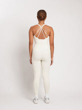 Load image into Gallery viewer, Active Leggings in Vanilla Milk
