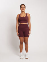 Load image into Gallery viewer, Active Pocket Shorts 6" in Deep Burgundy
