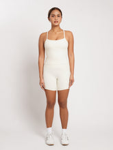 Load image into Gallery viewer, Active Pocket Shorts 6" in Vanilla Milk
