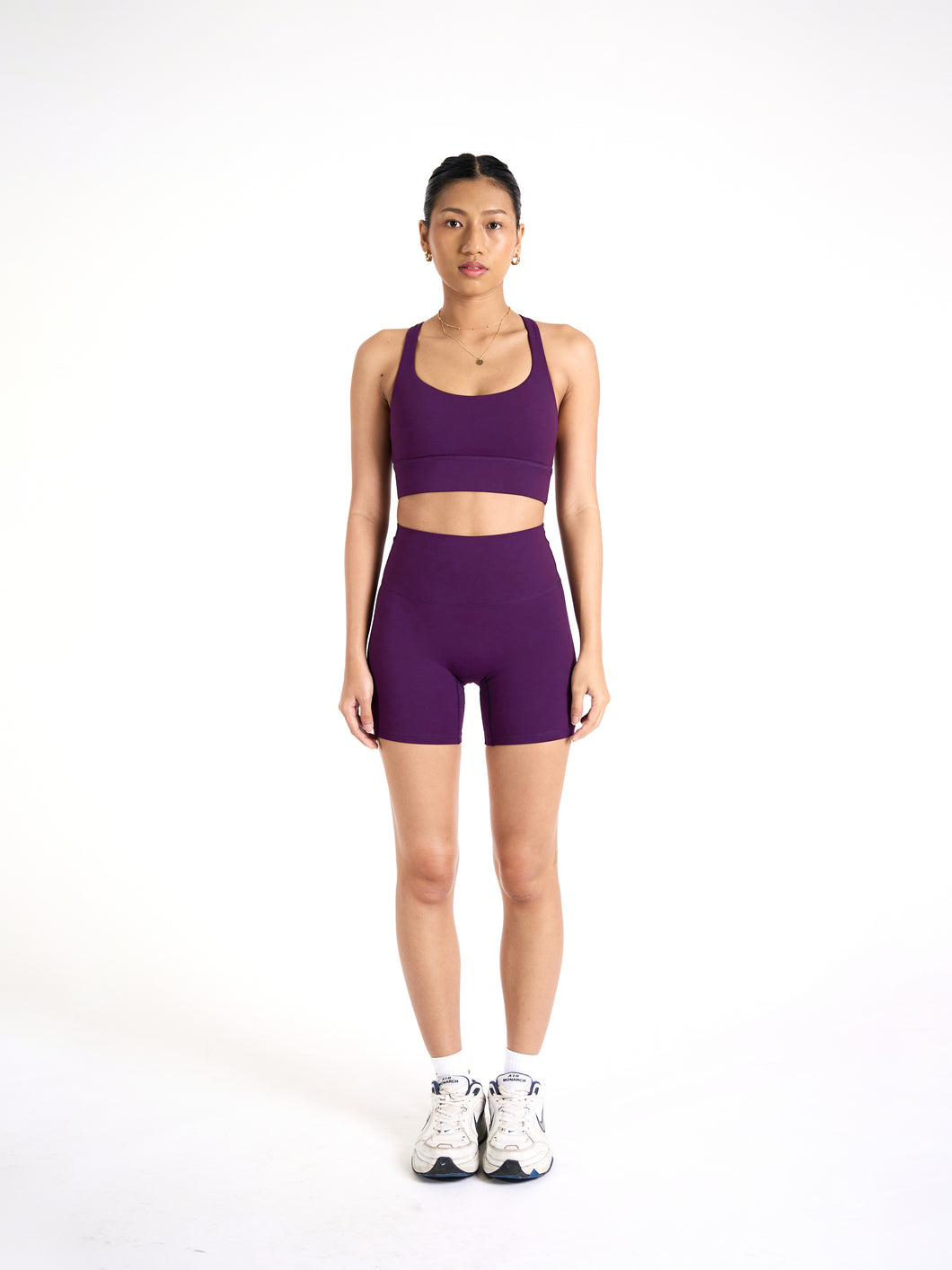 Stride Mid Thigh Shorts 6” in Berry Sangria