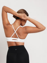 Load image into Gallery viewer, Lift Curve Bra in White
