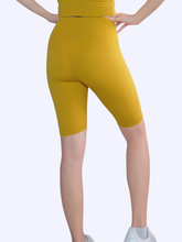 Load image into Gallery viewer, Energy Biker Shorts 9&quot; in Butter
