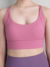 Load image into Gallery viewer, Form Twist Bra in Fuchsia
