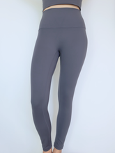 Load image into Gallery viewer, Essential Leggings in Grey Purple
