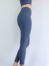 Load image into Gallery viewer, All Day Ribbed Leggings in Twilight
