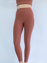 Load image into Gallery viewer, All Day Ribbed Leggings in Dusk
