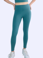 Load image into Gallery viewer, Essential Leggings in Deep Jade
