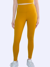 Load image into Gallery viewer, Essential Leggings in Honey
