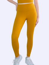 Load image into Gallery viewer, Essential Leggings in Honey
