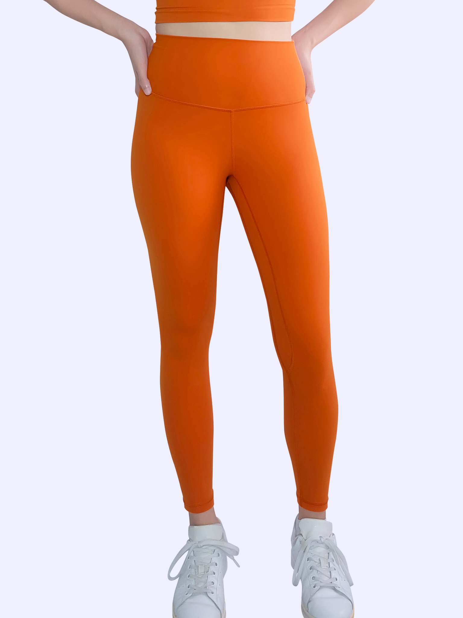 Essential Leggings in Tangerine Avant Athletica
